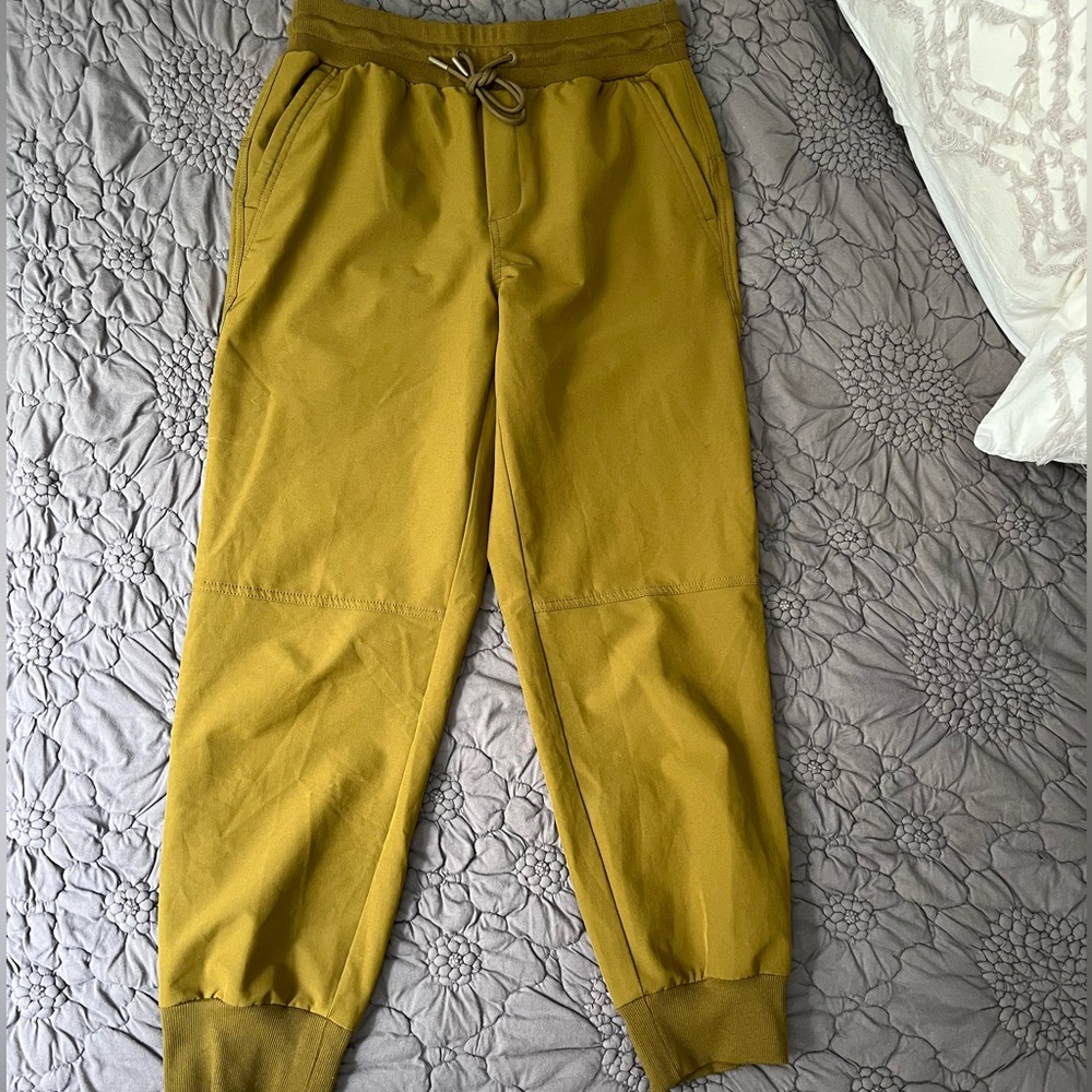 Old Navy H20 repellent active Jogger Pants